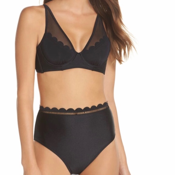 Ted Baker London Other - Ted Baker London Scallop Mesh Cupped Bikini Top